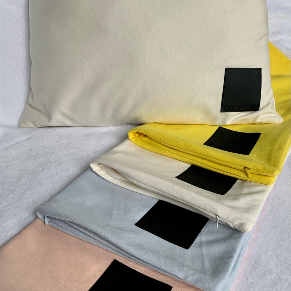 NWT Calvin Klein Jersey pillow cover